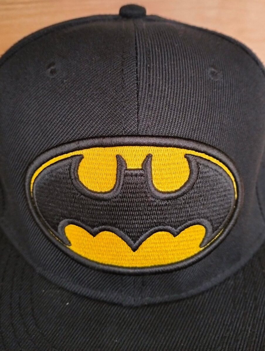 Batman (DC Comics) cap, close-up of details and tags 1
