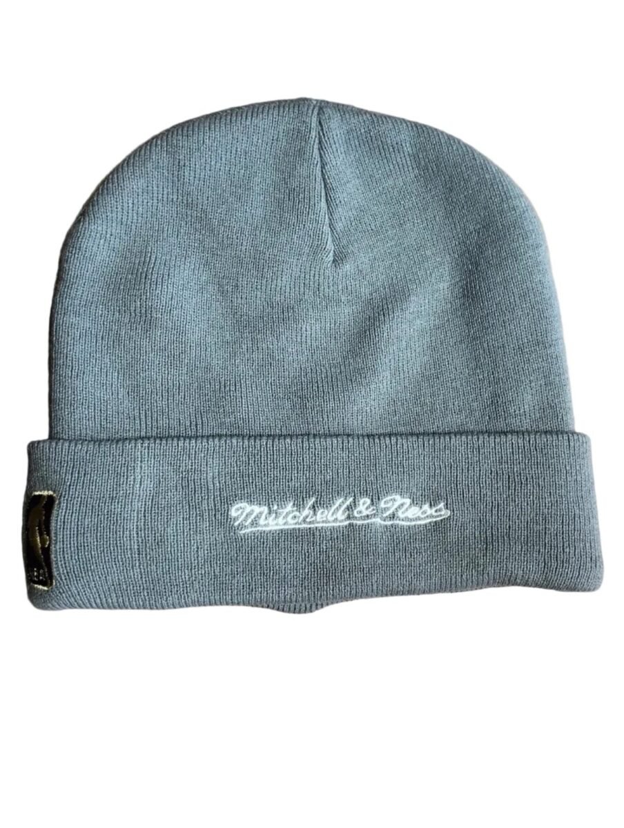Chicago Bulls Mitchell & Ness winter hat, product photo 2