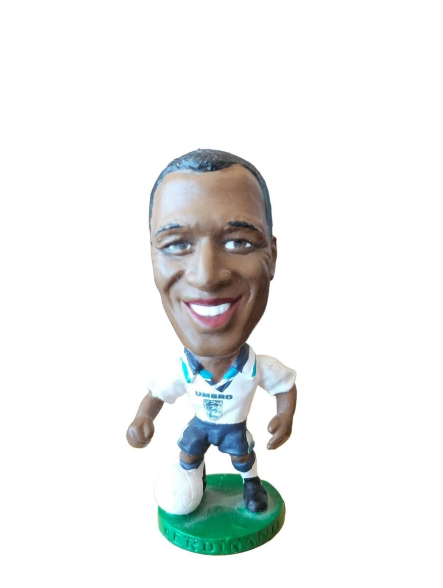 Figurka kolekcjonerska Corinthian 1995 - Rio Ferdinand, zdjęcie produktowe 1