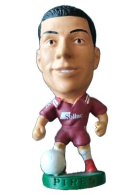 Figurka kolekcjonerska Corinthian 1997 - Robert Pirès z kartą kolekcjonerską, zdjęcie produktowe 2