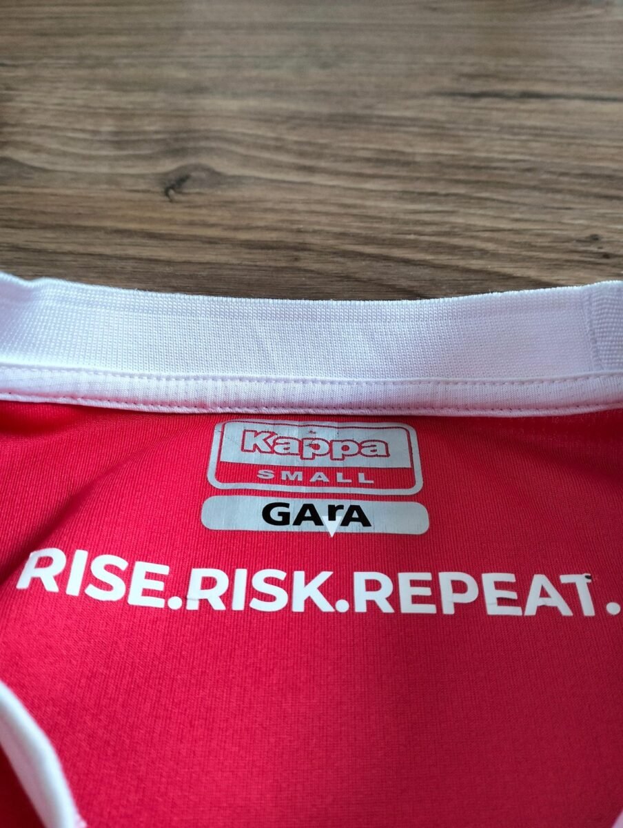 AS Monaco 2021/22 Kappa home shirt, close-up of details and tags 1