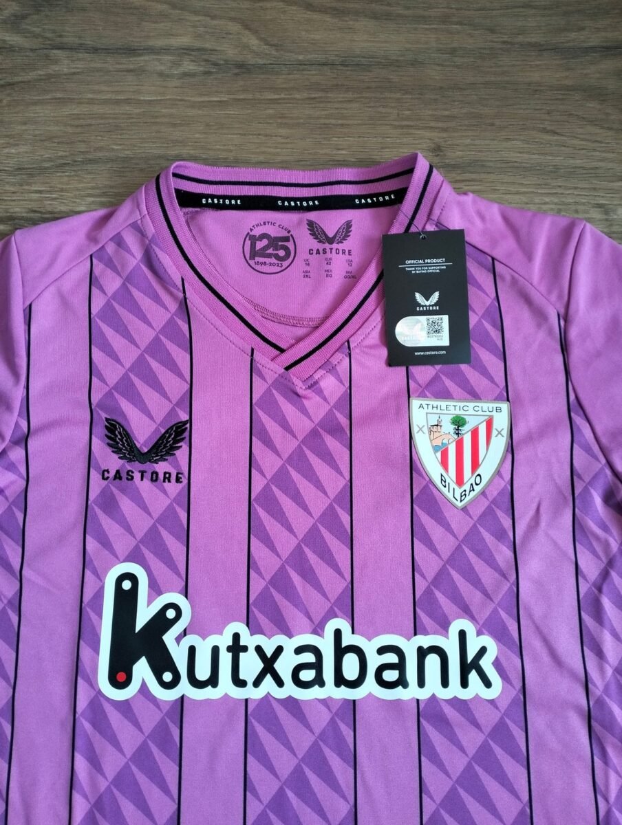 Koszulka Athletic Bilbao 2023/24 bramkarska Castore (M), zbliżenie na detale i metki 1