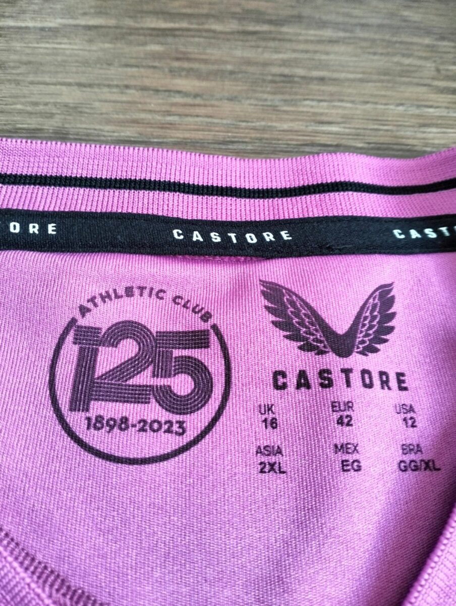 Koszulka Athletic Bilbao 2023/24 bramkarska Castore (M), zbliżenie na detale i metki 2