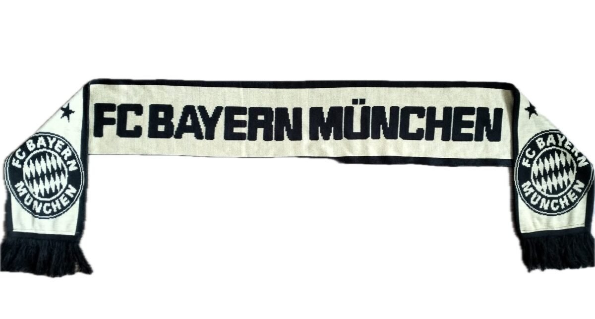 Szalik Bayern Monachium czarno-beżowy 1