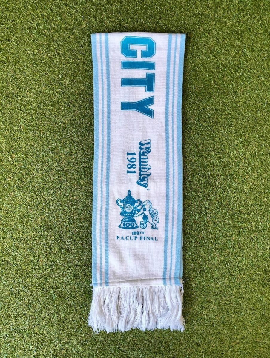 Szalik Manchester City - finał Pucharu Anglii 1981 5