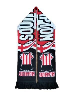 Szalik Southampton 3